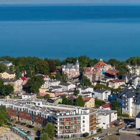 Bel Mare Lux B105 With Patio Garden By Renters Апартаменты *