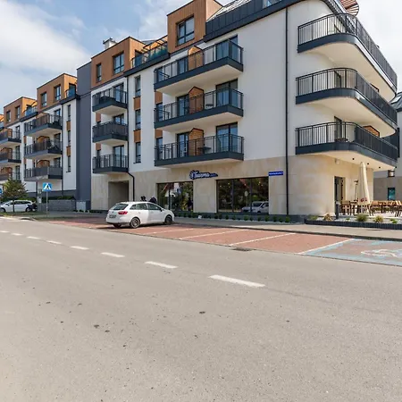 Bel Mare Lux B105 With Patio Garden By Renters Апартаменты