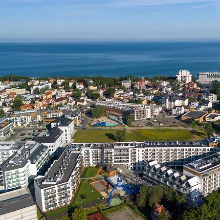 Apartment Bel Mare Lux B105 With Patio Garden By Renters
