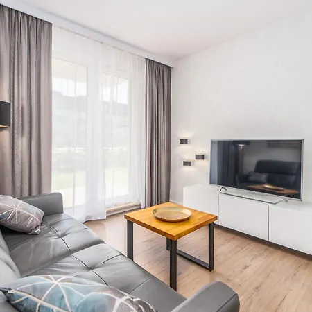 Bel Mare Lux B105 With Patio Garden By Renters * Мендзыздрое