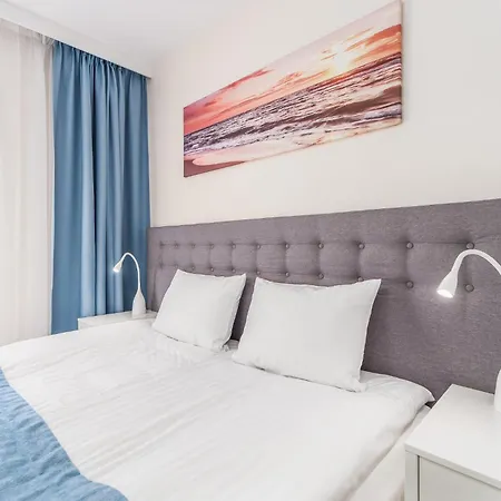 Bel Mare Lux B105 With Patio Garden By Renters Апартаменты *