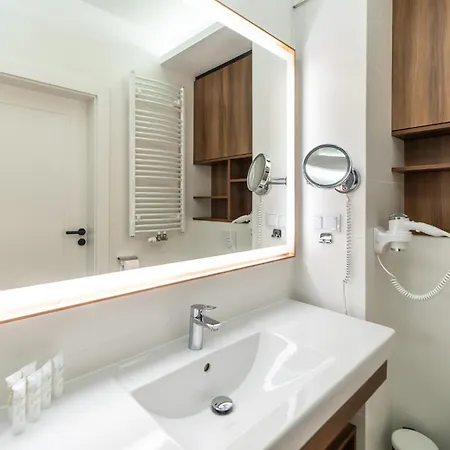 Bel Mare Lux B105 With Patio Garden By Renters Мендзыздрое