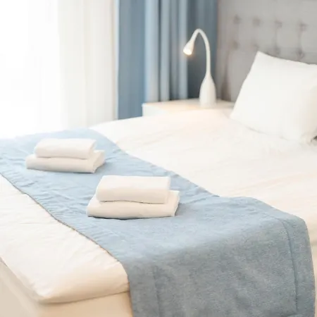 Bel Mare Lux B105 With Patio Garden By Renters *